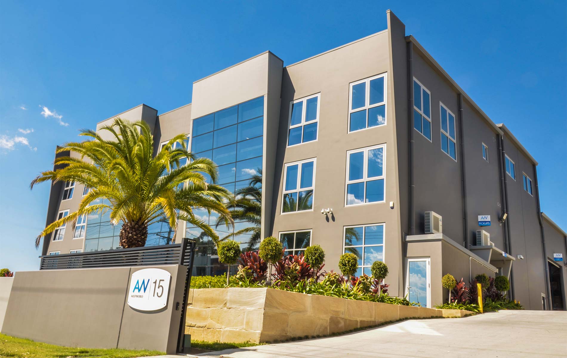 Austworld exterior image Austworld exterior image